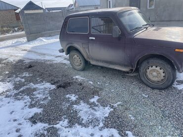 жугили авто: ВАЗ (ЛАДА) 4x4 Нива: 2002 г., 1.6 л, Механика, Бензин, Внедорожник