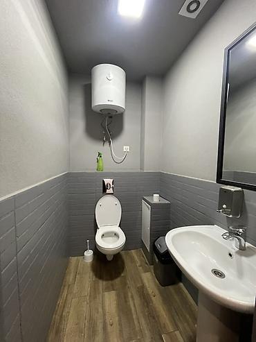 Аренда помещений свободного назначения: 🏢 ПРОДАЕТСЯ ОФИСНОЕ ПОМЕЩЕНИЕ В ЦЕНТРЕ БИШКЕКА 📍 Престижный район — 17