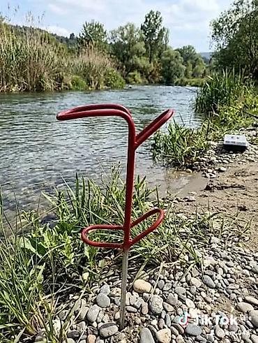 idman trenajoru: Balıqçı çubuğu üçün torpaq dayağı/stend - Çayın, gölün və dəniz — 4