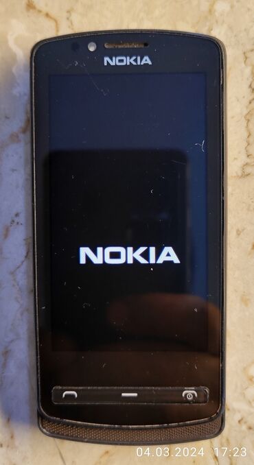 nokia 7280: Nokia 700, цвет - Черный, Сенсорный