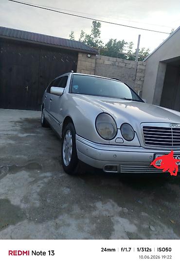 mersdes: Mercedes-Benz E-Class W210 Universal (kombi) – gümüş rəng 9000 və ya — 1