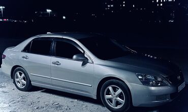 фары на хонда акорд: Honda Accord седан серебристого цвета, оборудованный люком на крыше и