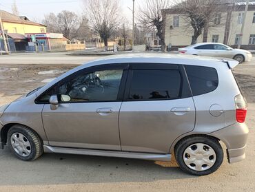 Honda: Honda Fit: 2003 г., 1.3 л, Автомат, Бензин