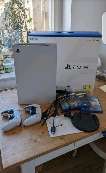 I am selling my Sony Playstation 5, accompanied by the receipt and an