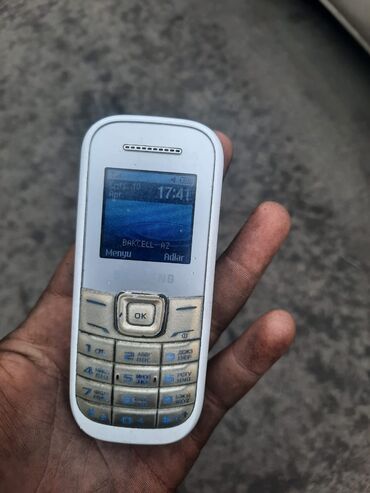 Mobil telefon və aksesuarlar: Samsung E2232, < 2 GB Memory Capacity, rəng - Ağ