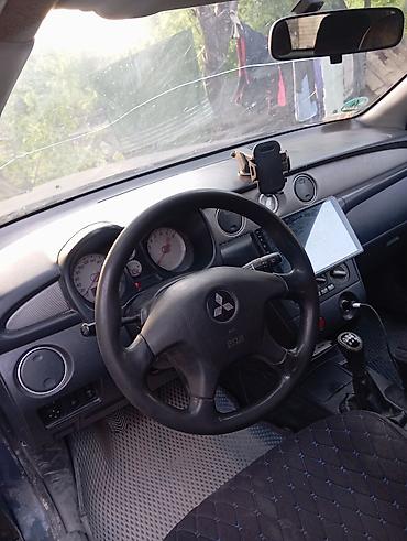 Mitsubishi Outlander: 2003 г., Механика, Бензин, Кроссовер at lalafo.kg Mitsubishi Outlander: 2003 г., Механика, Бензин, Кроссовер