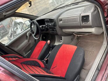 купить передний бампер пассат б3: Автомобиль Volkswagen Vento, представленный в кузове седан, отличается