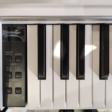Musiqi alətləri: Elektro piano Kawai KDP 110 Polifoniya:192 Klavişlər:88 Səslər:15 — 2