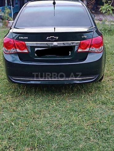 gəncə masinlar: Chevrolet Cruze RS sedan - Kuzov: 4 qapılı sedan, tünd yaşıl rəng - RS — 5