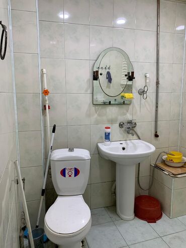 Köhnə tikili: Bakı, Bakıxanov qəs., 2 otaqlı, Köhnə tikili, m. Neftçilər, 47 kv. m — 25