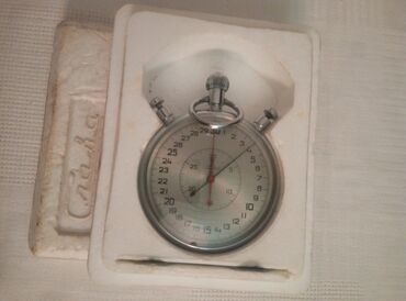 Digər idman və istirahət malları: Saat. Saniyəölçən .Təzə karobkada. 1989 il . Vatsap var. O biri