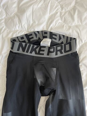Bermude i šorcevi: Muške helanke nike iz Nemačke S veličina Odgovaraju i M veličini, jer — 2