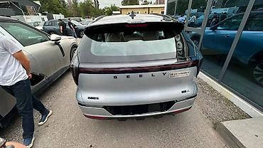 Geely: Geely Atlas: 2026 г., 1.5 л, Робот, Бензин, Внедорожник — 7