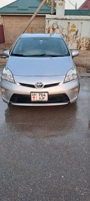 тайота мала метрашка: Toyota Prius: 2015 г., 1.8 л, Автомат, Гибрид, Лимузин