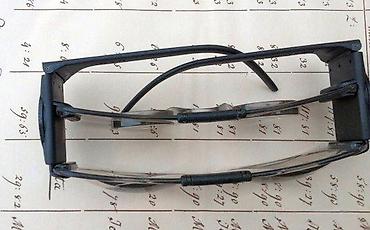 Naočare: Original MAGNATEL magnifying system. Made in United Kingdom (piše na — 8