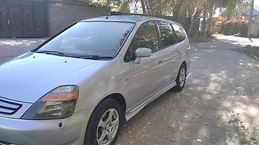 1: Honda Stream: 2002 г., 1.7 л, Автомат, Бензин, Минивэн — 5