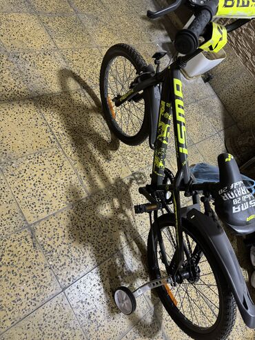 green velosiped: Б/у Четырехколесные Детский велосипед Isma, 14", скоростей: 14, Платная доставка