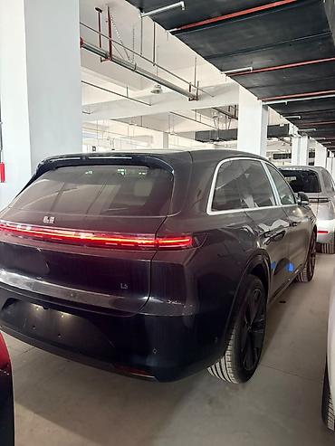 byd e2: Lixiang L6: 2026 г., 1.5 л, Автомат, Гибрид, Кроссовер — 9