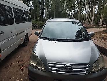 Toyota: Toyota Ipsum: 2004 г., Автомат, Бензин, Универсал — 4