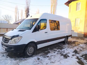 продаю мерс 124 ешка: Mercedes-Benz Sprinter: 2009 г., 2.2 л, Механика, Дизель, Фургон