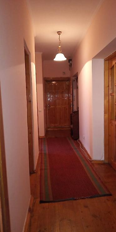 1 bedroom: Продаю 4‑комнатную квартиру в центре города — 3