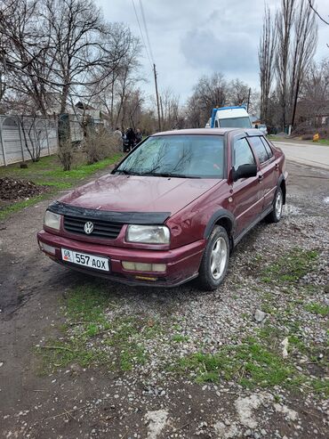 вента автамат: Volkswagen Vento: 1995 г., 2 л, Автомат, Бензин, Седан
