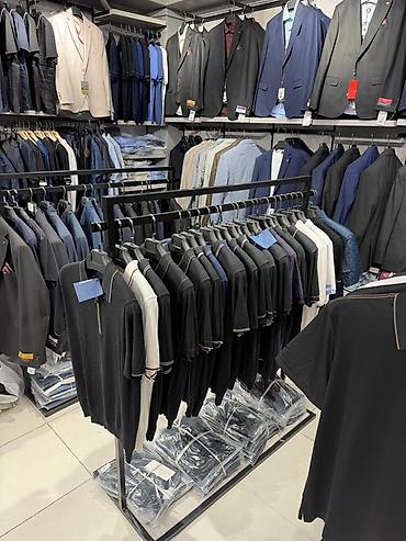 Stendlər. Təcili satılır.
3 ədəd hərəsi 25 manatdan laminatsız