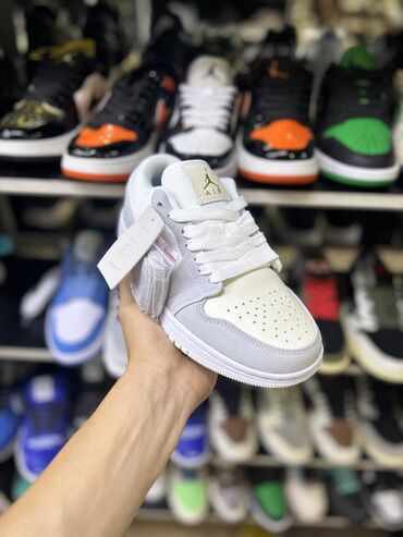 обувь jordan: Кроссовки Nike Air Jordan 1 Low Paris