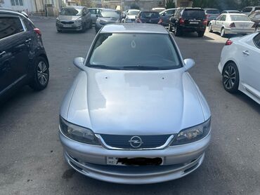 duqa opel: Opel Vectra: 1.8 l | 2001 il | 285900 km Sedan