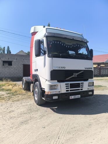 купить фронтальный погрузчик бу: Грузовик, Volvo, Б/у