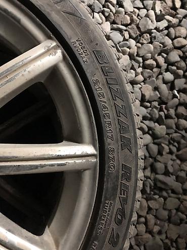 блок срс: Комплект шин Bridgestone Blizzak Revo 2 на литых дисках — 3