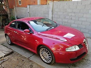 Karoserija: Alfa Romeo GT prednji branik. Alfa Romeo GT prednji branik Kontakt 180 — 5