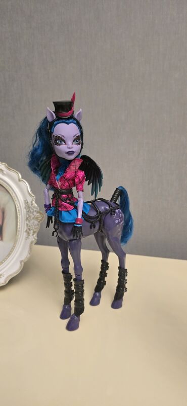 Nənnilər: Кукла Avea Trotter из коллекции "Freaky Fusion" Monster High 2013