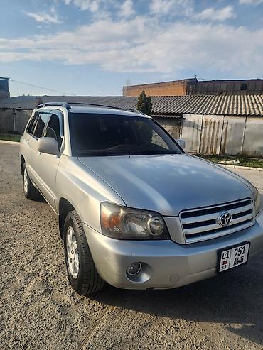 подлокотник хайландер: Toyota Highlander: 2004 г., 3.3 л, Автомат, Бензин, Кроссовер — 1