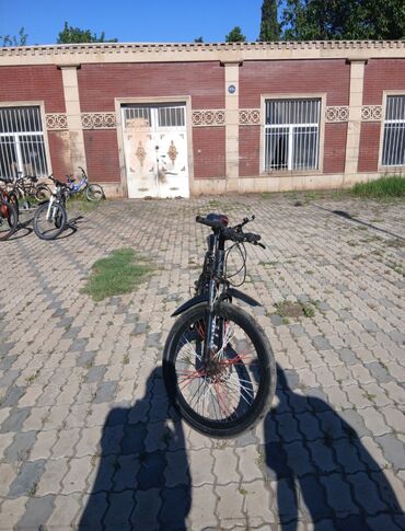giant velosiped: İşlənmiş Şəhər velosipedi 26", sürətlərin sayı: 7, Ünvandan götürmə