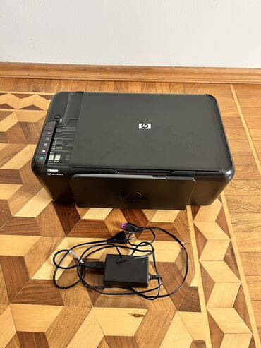 Printerlər: HP DeskJet F4583 rəngli printer. Problemi yoxdur. Yaxşı vəziyyətdədir