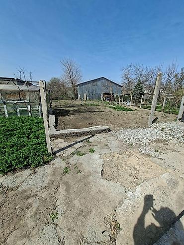 Продажа коттеджей и домов: Продается!!! Дом в г. Бишкек( бывшее с. Маевка), из жженного — 7