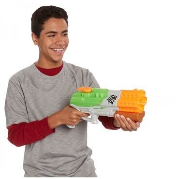 игрушки для детей 10 лет: Бластер водяной Hasbro A9463 «Splatterblast» — яркий водный бластер
