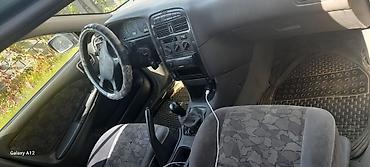 Toyota: Toyota Avensis: 1998 г., 1.6 л, Механика, Бензин, Седан — 4