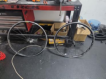 Транспорт: DT Swiss Şosse velosipedi üçün 28” (700C) disk Arxa topu töküb — 5