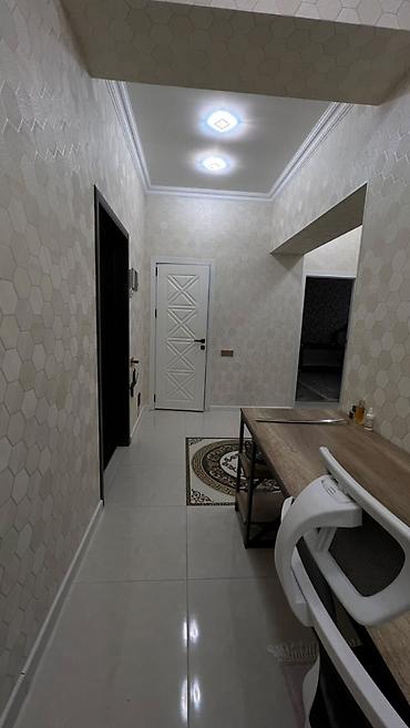 qarayev kirayə: Qara Qarayev metrosunun yaxınlığı, Bona-Dea Xəstəxanasının yanında — 10