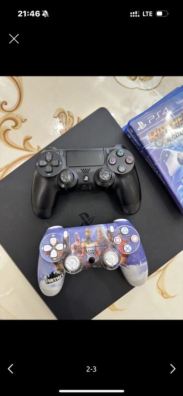 купить джойстик сони плейстейшен 4: Продам срочно PS4 Slim На 1ТБ В комплекте зарядки геймпады и диски