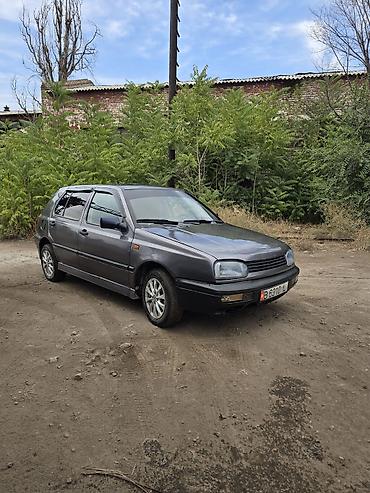 крыло гольф3: Volkswagen Golf: 1993 г., 1.6 л, Бензин, Хэтчбэк — 2