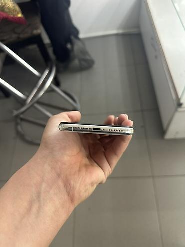 Apple iPhone: IPhone 11 Pro, Серебристый — 9
