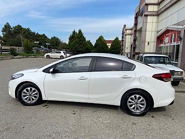 Kia: TƏCİLİ SATILIR İli -2016 Probeq -190870 Mator -1.6 Maşin azərbaycana — 12