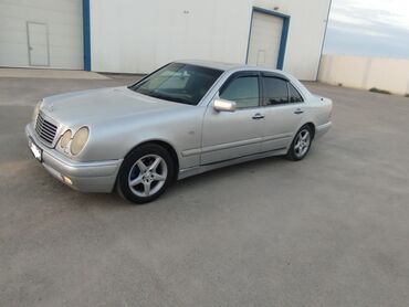 mercedes şekilleri: Mercedes-Benz E 280: 2.8 l | 1997 il Sedan