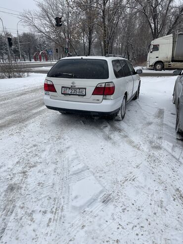 Nissan: Nissan Primera: 2000 г., 1.8 л, Механика, Бензин, Универсал