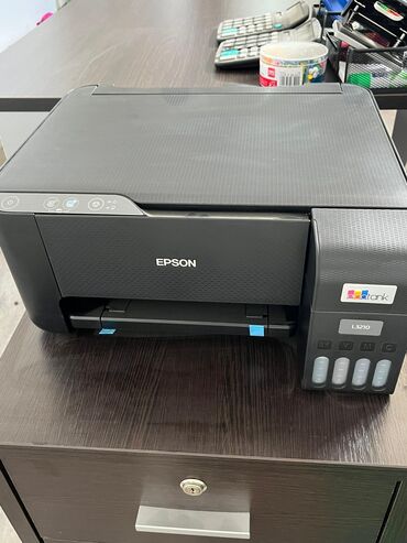 компьютерный руль: Многофункциональный струйный принтер Epson L3210 в черном корпусе