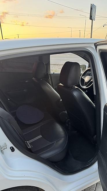 spark 7: Chevrolet Spark: 2021 г., 1 л, Автомат, Бензин, Хэтчбэк — 4