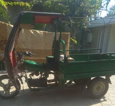 диски на ваз 21099: Bu üçtəkərli motorlu yük velosipedi material daşınması üçün nəzərdə